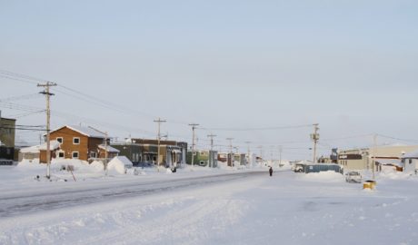 北極圏の風景　ヌナブト準州アルビアトの冬の風景